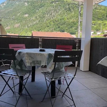 Spacieux T3 Duplex Lägenhet *